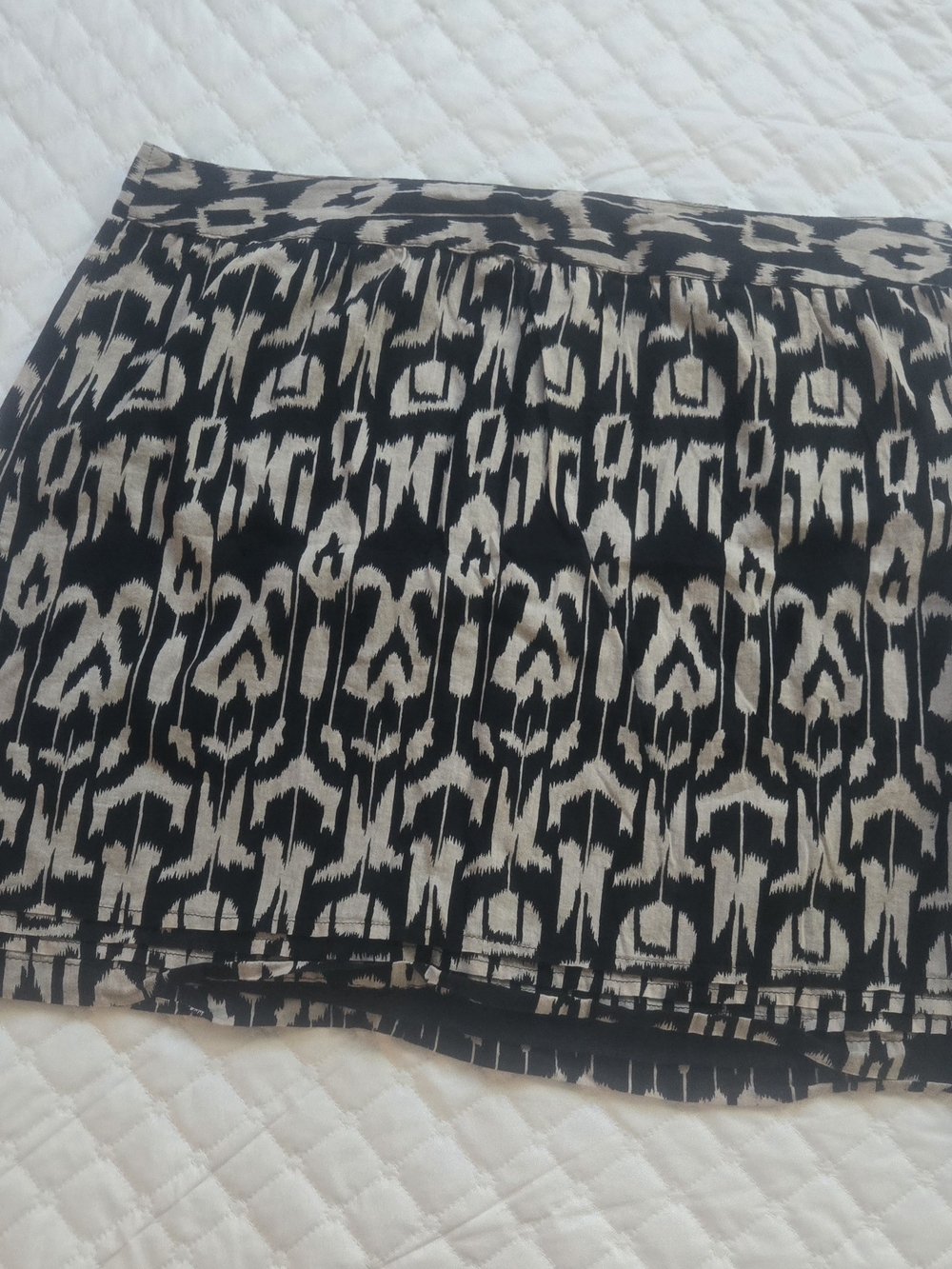 Black and Cream Printed Women’s Skirt